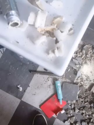 卫生间漏水检测维修